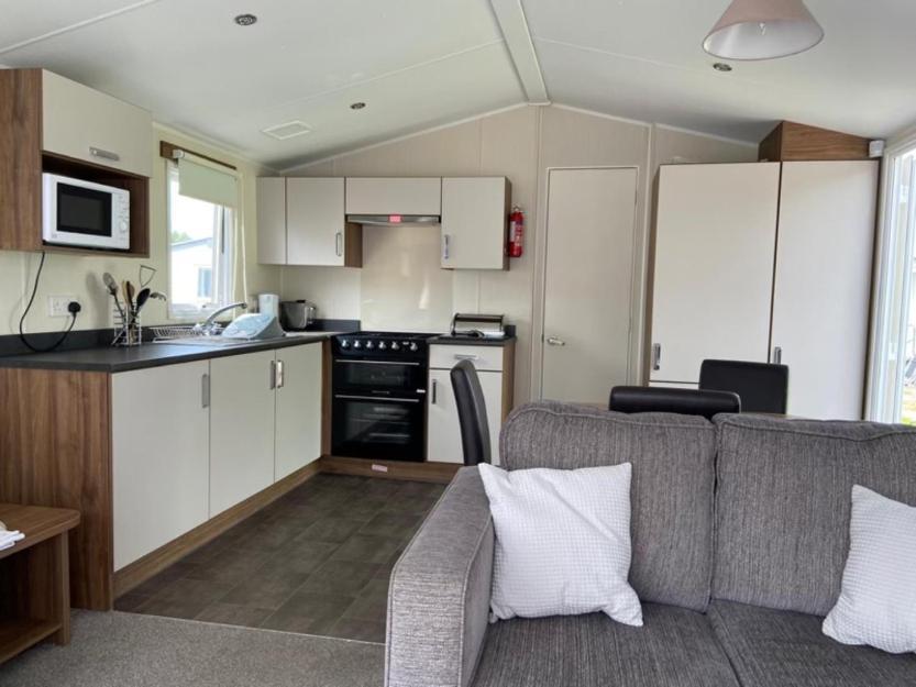 Adams Caravan Holidays Моркам Экстерьер фото